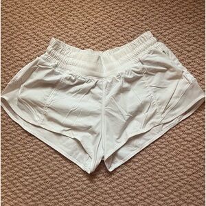 Lululemon hotty hots